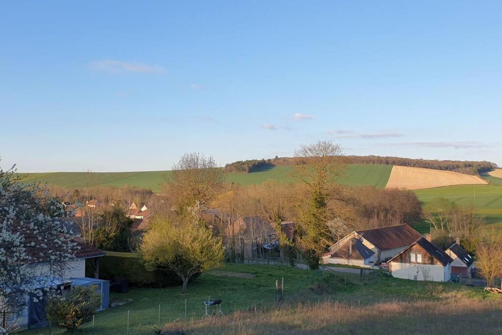 Vila Le Bellevue A 1 H 30 De Paris Et 20 Km De Troyes Estissac Exteriér fotografie
