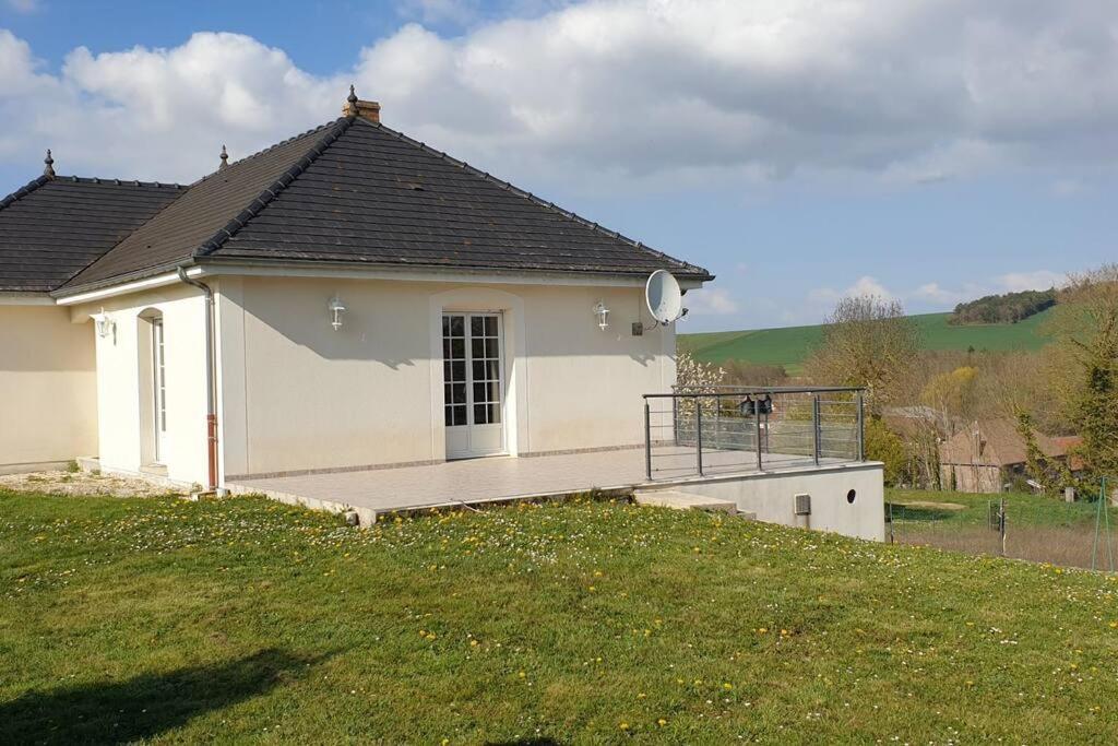 Vila Le Bellevue A 1 H 30 De Paris Et 20 Km De Troyes Estissac Exteriér fotografie